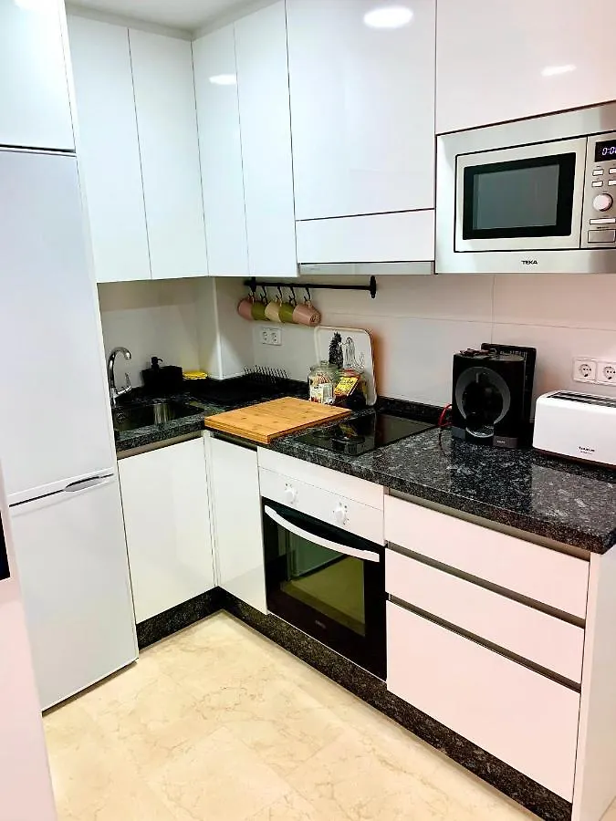 Moderno Apartamento Junto A La Playa Y El Centro Fuengirola