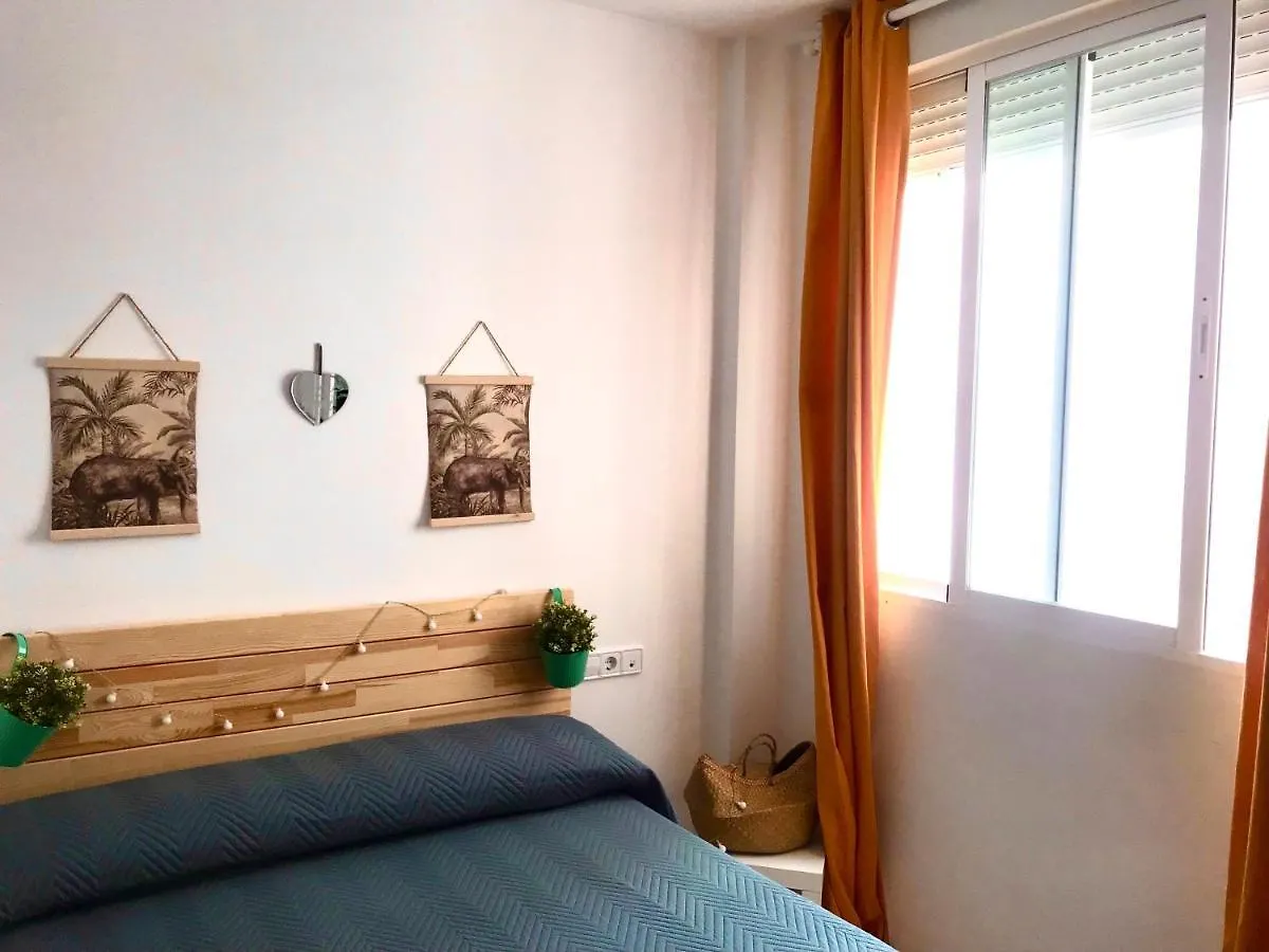 Moderno Apartamento Junto A La Playa Y El Centro Fuengirola