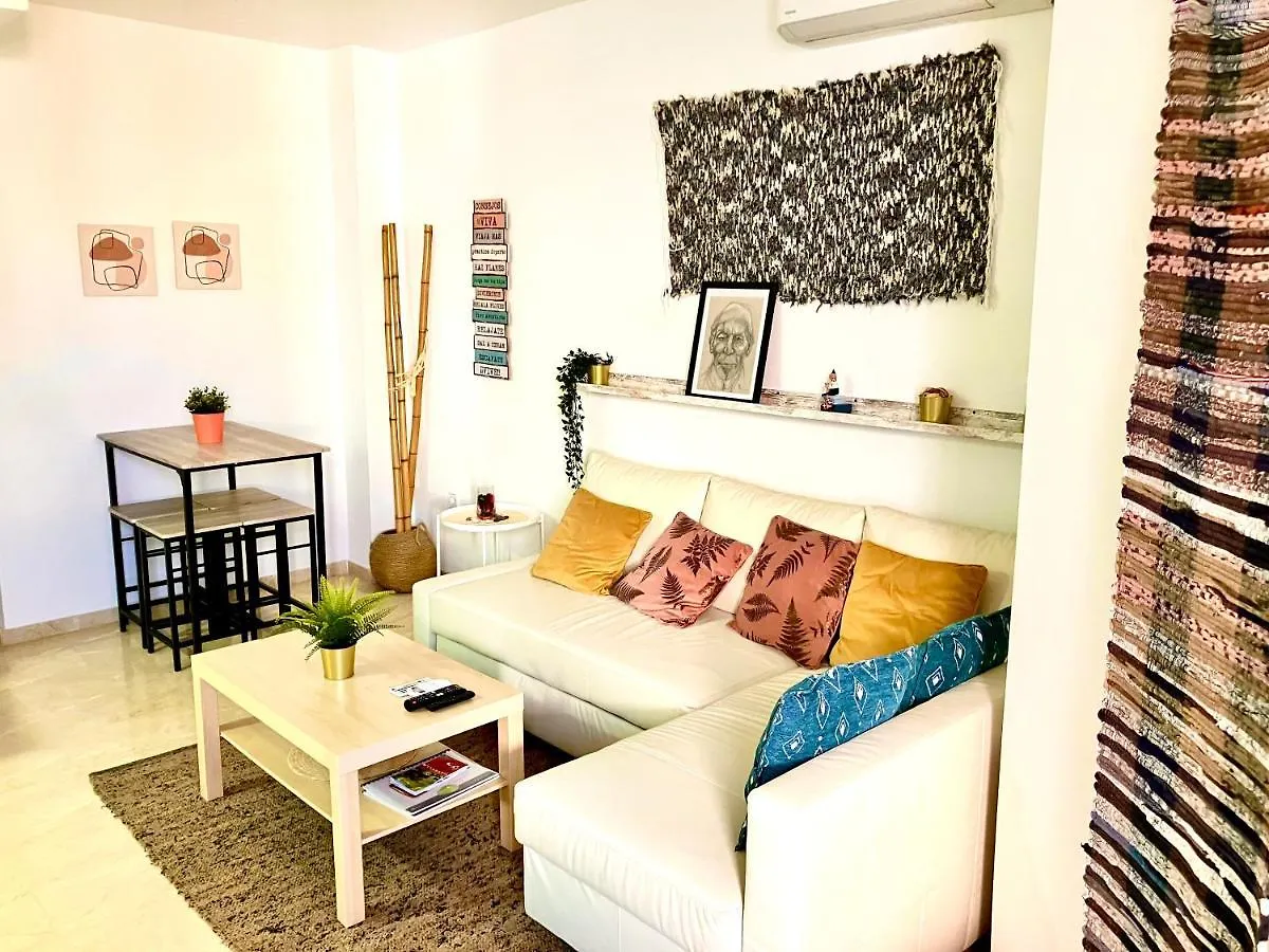 Moderno Apartamento Junto A La Playa Y El Centro location